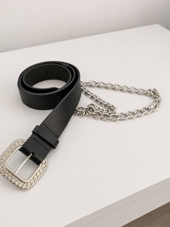 Free People Black Genuine Leather Chainlink Belt Medium